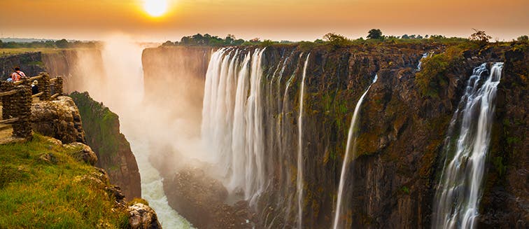 What to see in Zimbabwe Chutes Victoria